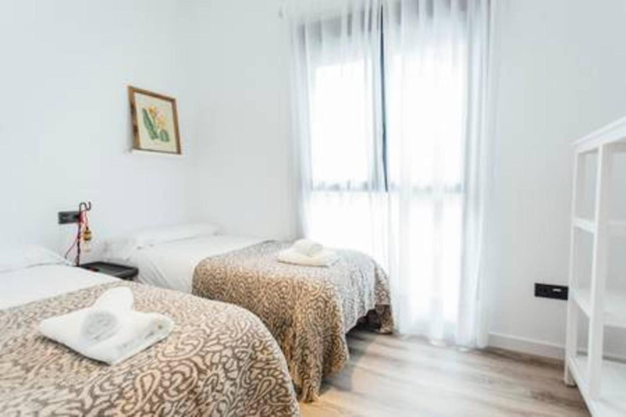 Cozy And Functional- 2Bd 1Bth - Alfalfa Севилья Экстерьер фото