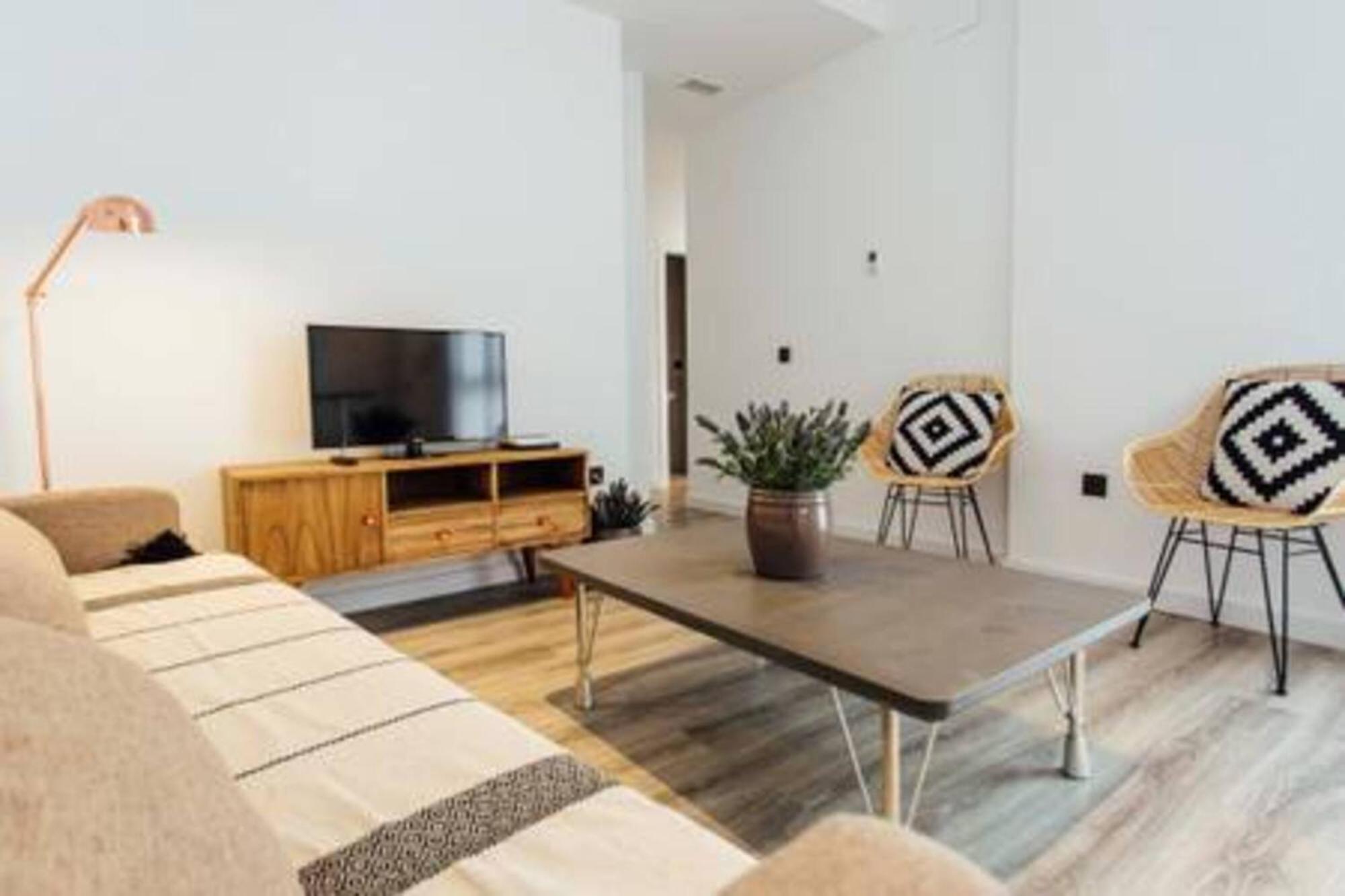 Cozy And Functional- 2Bd 1Bth - Alfalfa Севилья Экстерьер фото